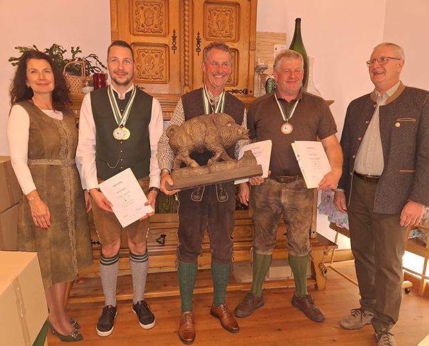 Die Siegerehrung des Vergleichsschießens zwischen dem Landesjagdverband Thüringen und der Steirischen Landesjägerschaft.