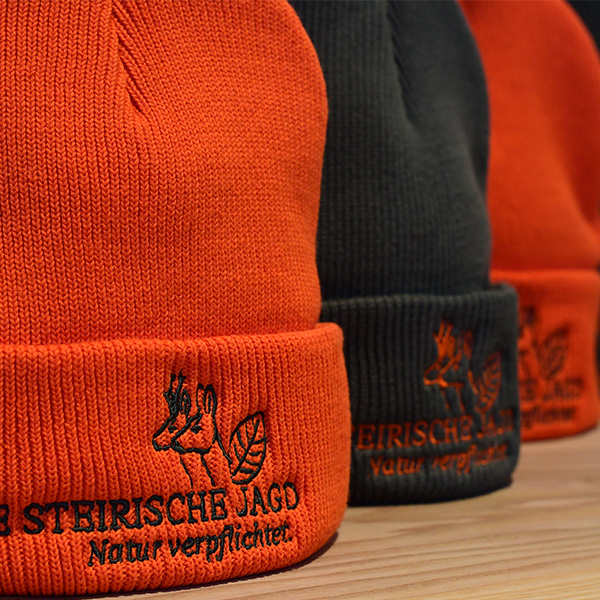 Die Hauben der Steirischen Jagd aus Strick